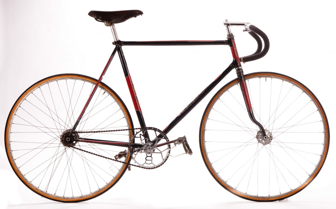 Vintage Bicycle Feature: 1938 Bates 'Volante' Track Bicycle