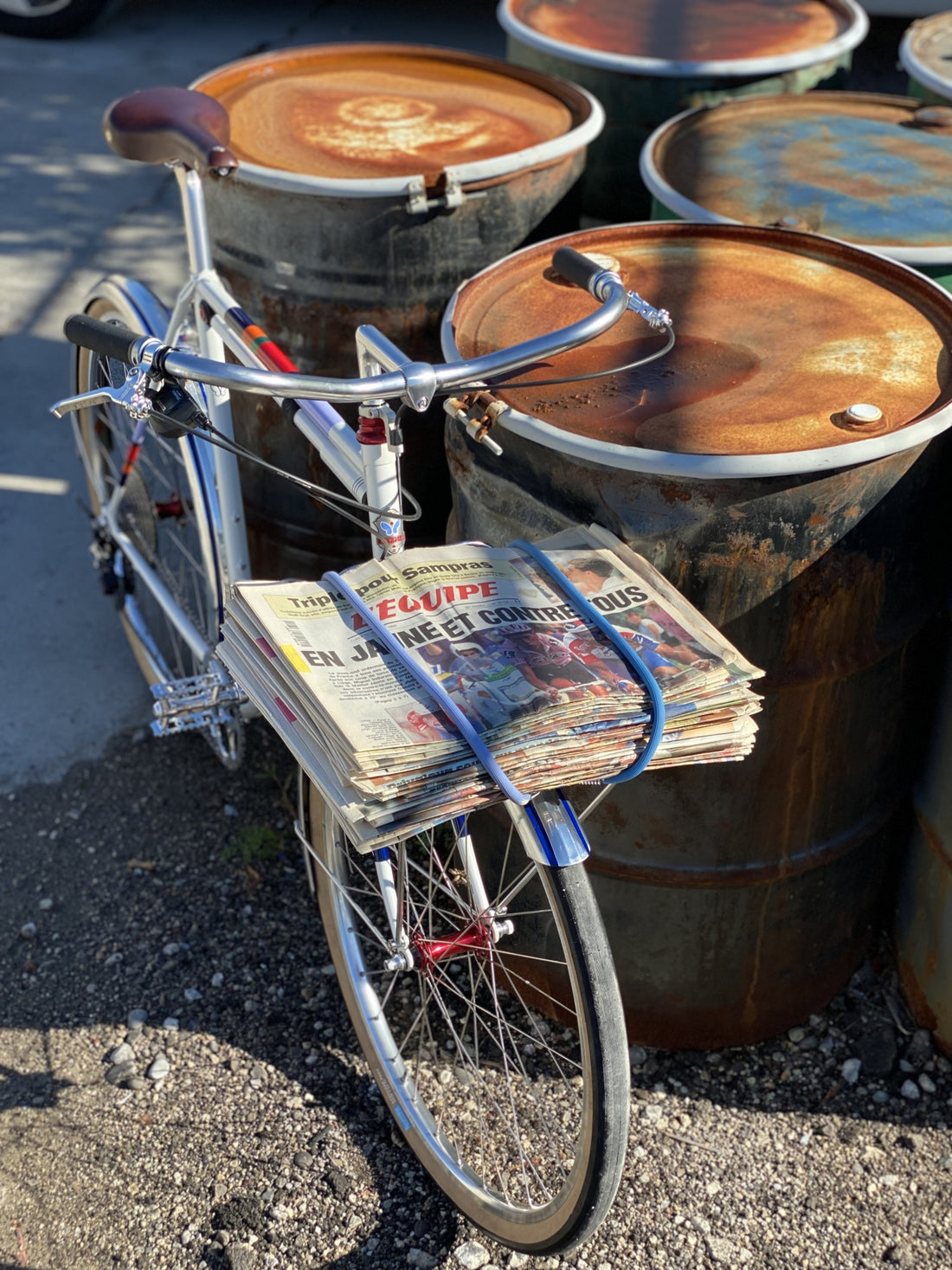 Mariposa Feature: Porteur 650B City Bicycle