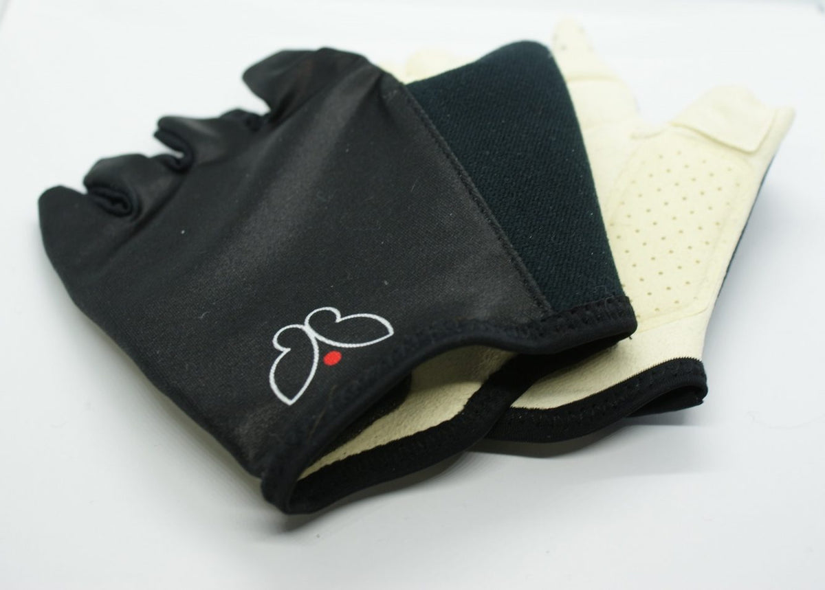Mariposa cycling gloves