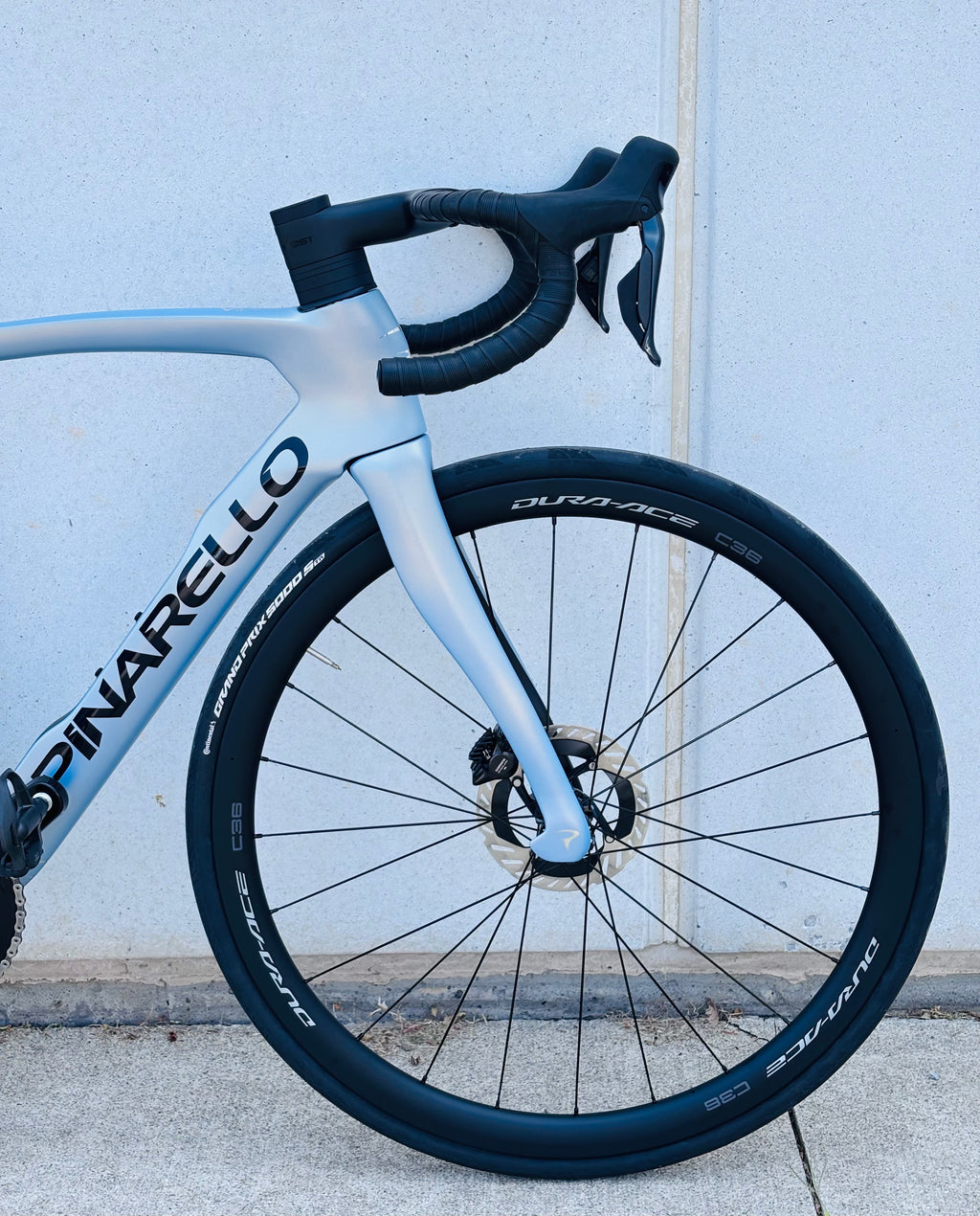 Pinarello Dogma F 2025, Size 53cm, Luxtor Venice