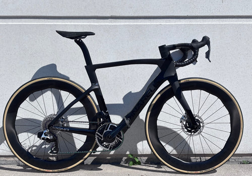 Pinarello Dogma F, Size 54cm, Black on Black