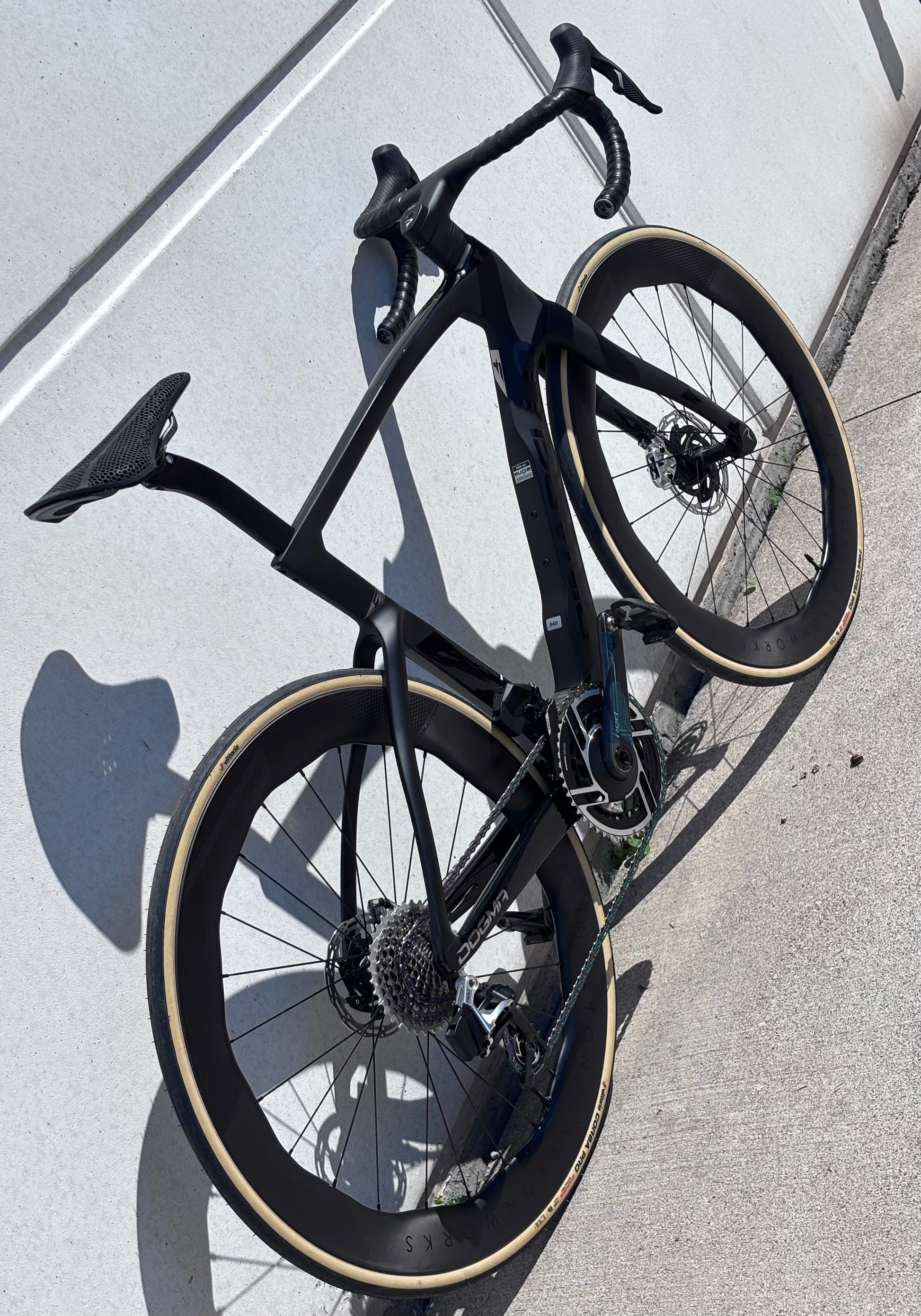 Pinarello Dogma F, Size 54cm, Black on Black