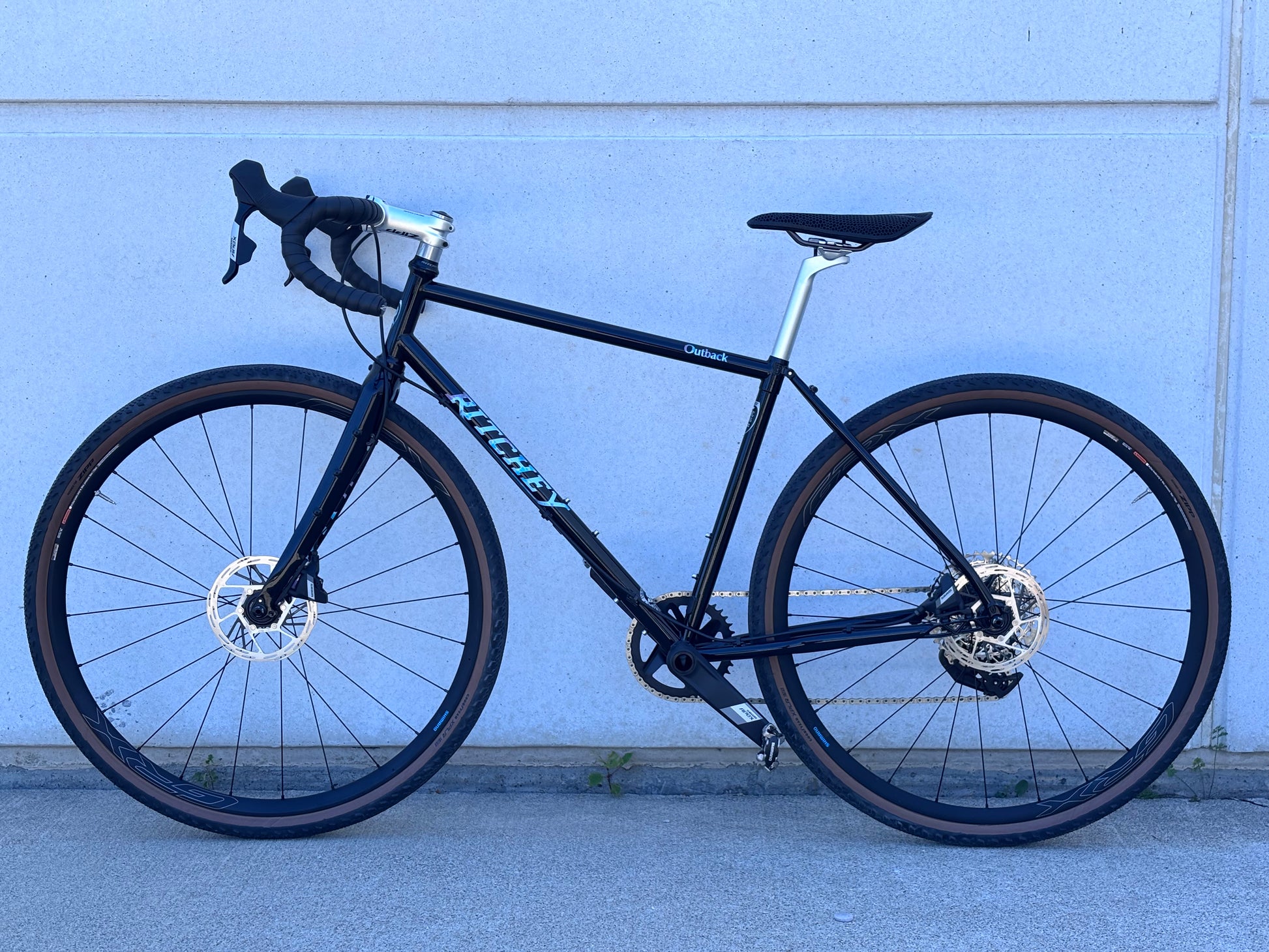 Ritchey Outback, Medium, Aurora with SRAM Apex