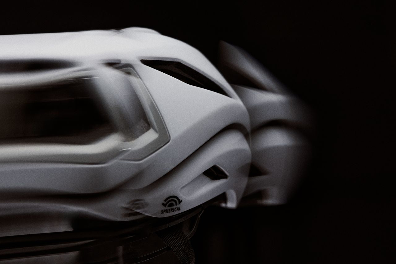 Giro Eclipse Pro Spherical Helmet